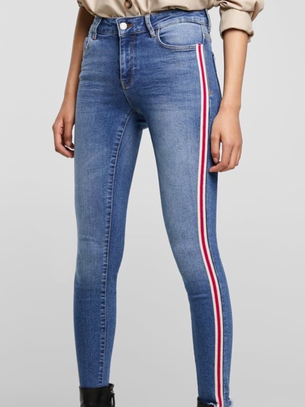 Zara High-Waisted Skinny Jeans Red White Side Stripe Size 10